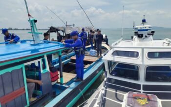 Giat patroli di perairan Teluk Kelabat. Foto: Istimewa.