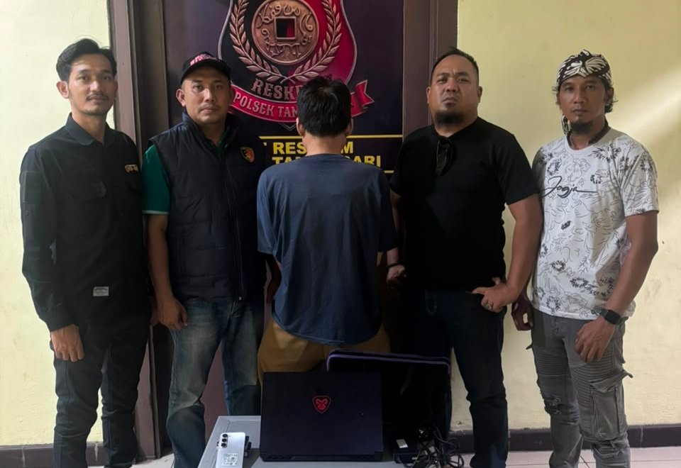Pelaku pencurian diamankan polisi. Foto: Istimewa.