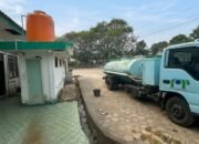 KNPI Babar Salurkan Bantuan Air Bersih ke Masjid Baitul Hikmah Mentok