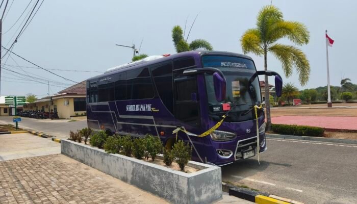 Polisi Gagalkan Pengiriman Timah Lewat Bus di Pelabuhan Tanjung Kalian